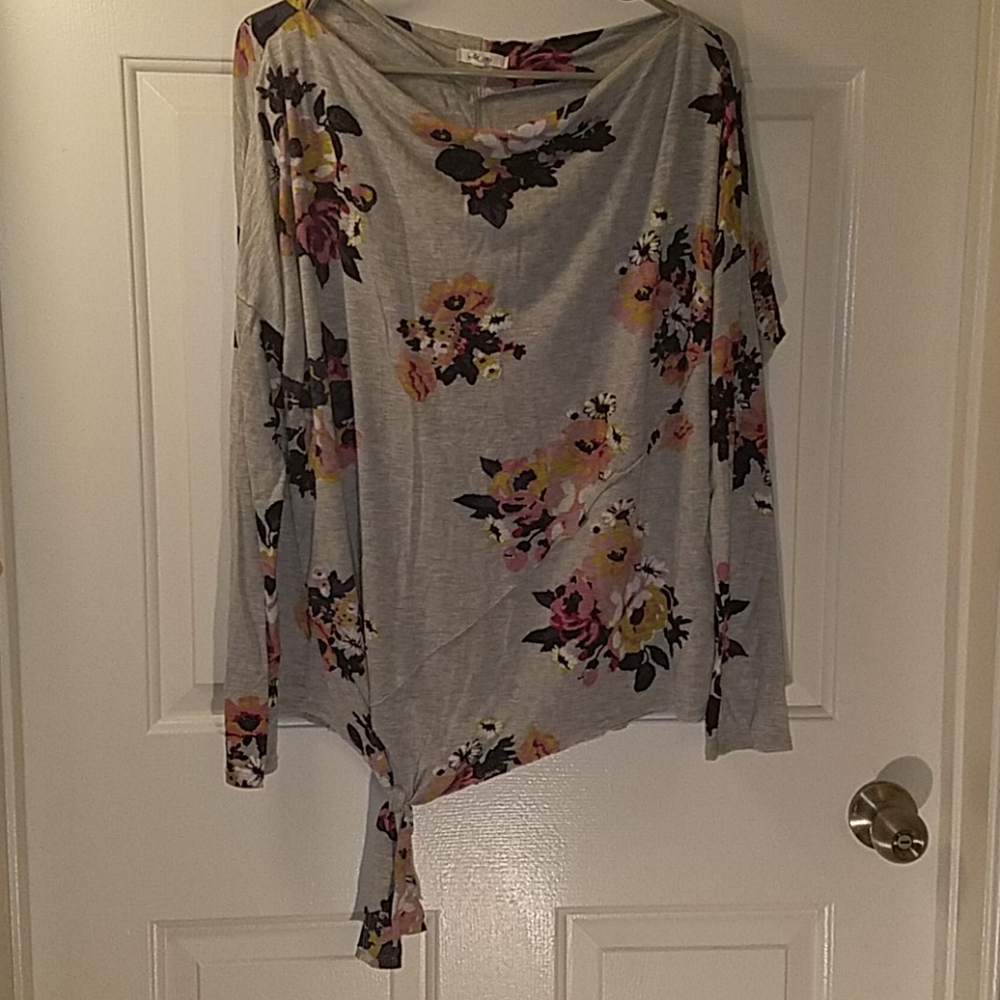 Maurices Floral Mini Cowl Neck Long Sleeve Teeshirt with Tie